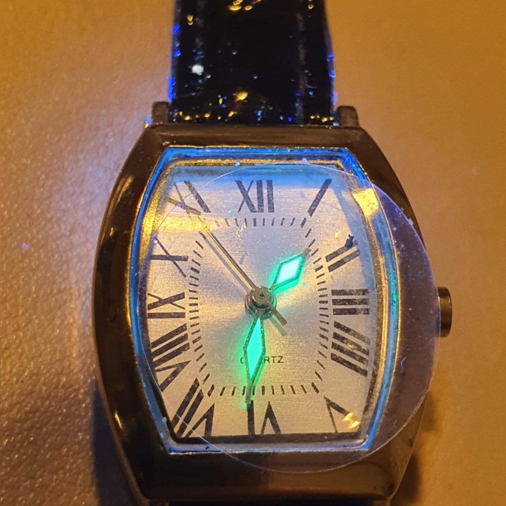 🦋10/$20🦋 SKC Silver/Black Leather Women's Tank Watch